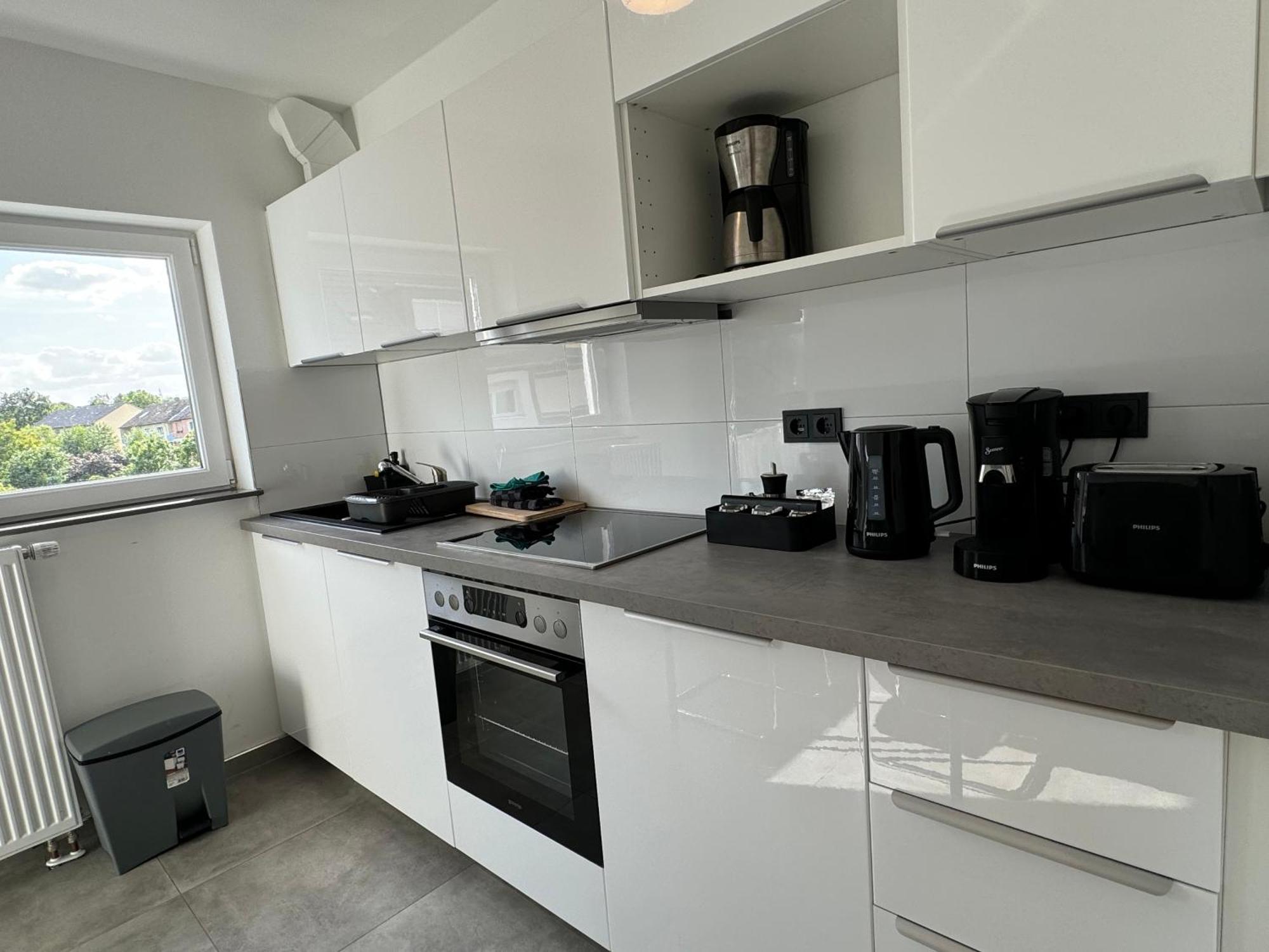 Aparts House - Balkon-Wifi-Kitchen Essen Eksteriør bilde