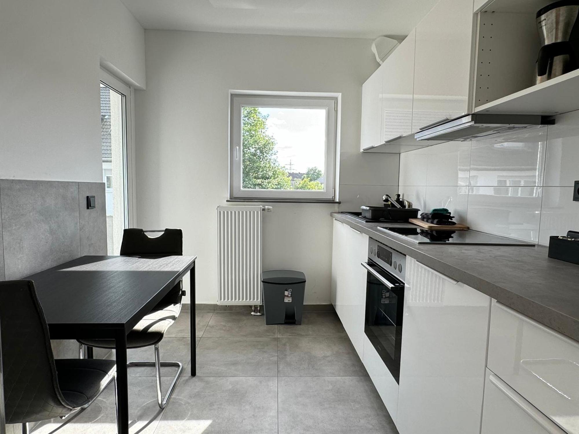 Aparts House - Balkon-Wifi-Kitchen Essen Eksteriør bilde